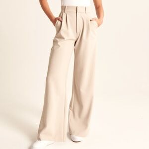 NEW Daisy Grace Wide Leg Pant